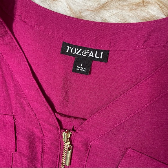 roz & ALI zip front roll tab blouse. NWOT - Picture 5 of 7